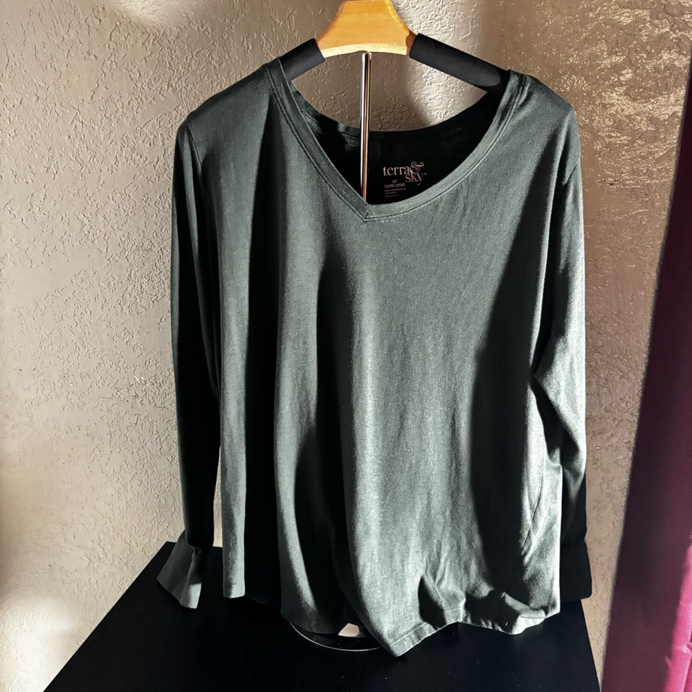 Terra & Sky Olive/Army Green Long Sleeve Tee Women’s 1X